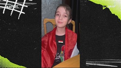 حسام حسن لـ الطفلة الفلسطينية: قلبي معاكم والأخيرة ترد 