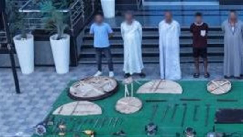 المتهمين 