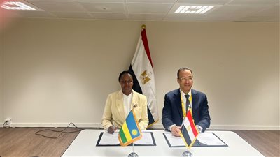 مصر ورواندا توقعان مذكرة لتعزيز التعاون في الذكاء الاصطناعي والتحول الرقمي 