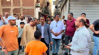 حي الأربعين بالسويس يشن حملة إشغالات مكبرة بشارعي أحمد عرابي والنيل 