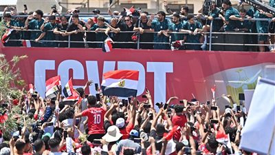 محمد صلاح ينتقد ملاحقة الحياة الخاصة للاعبي المنتخب: حولتم الإنجاز إلى «تريند»