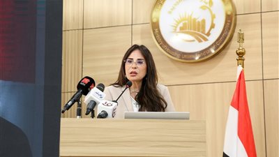 وزيرة الإسكان: 122 ألف طلب لتوفيق أوضاع الأراضي المضافة بـ6 مدن جديدة