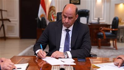 مديريات العمل بالمحافظات تواصل جهودها في التشغيل والتدريب وتمكين ذوي الهمم 