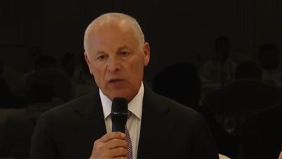 رئيس اتحاد الكرة للرئيس: أنتم سند الكرة المصرية.. ولاعبونا كانوا رجالا