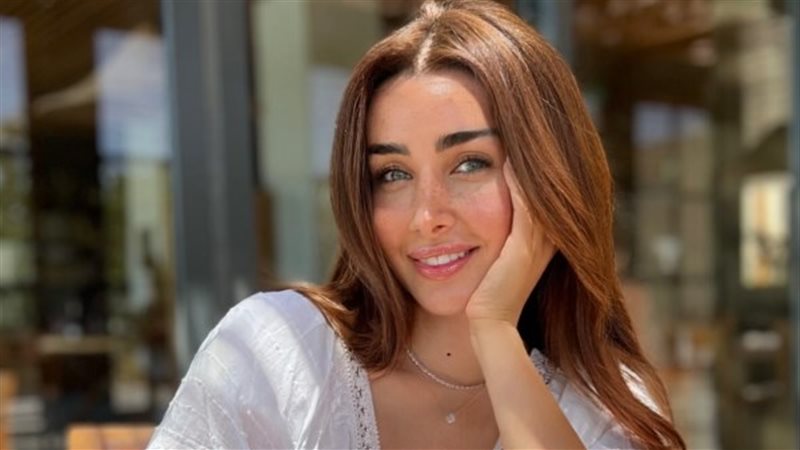هنا الزاهد