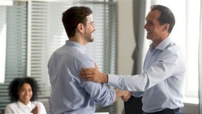 تعرف على شروط ترقية الموظفين في الوظائف العامة وفقًا للقانون