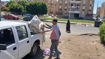 حي فيصل بالسويس يواصل حملاته للقضاء على ظاهرة النباشين وإزالة الإشغالات
