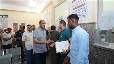 محافظ أسيوط يتفقد المركز التكنولوجي بمركز صدفا لمتابعة الخدمات المقدمة للمواطن