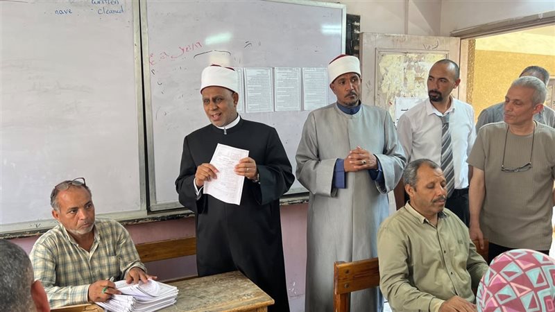 رئيس قطاع المعاهد