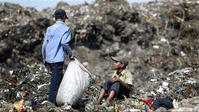 كارثة بيئية في الهند.. انهيار مكب قمامة فوق مبنى إداري يقتل 9 عمال