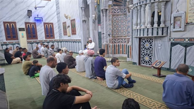 جانب من اللقاءات