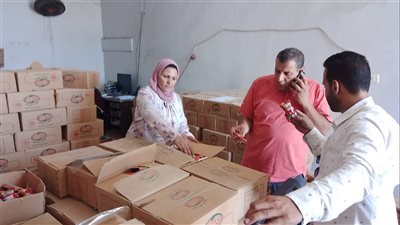 تموين القليوبية يضبط ٣٠ ألف عبوة مشروب سكري للأطفال مجهولة المصدر بأبو زعبل