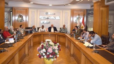 اجتماع موسع بين «شعبة حراسة المنشآت» و«التأمينات الاجتماعية» لبحث ملفات القطاع