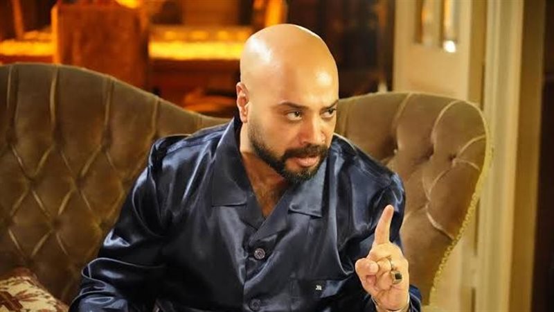 حاتم صلاح 