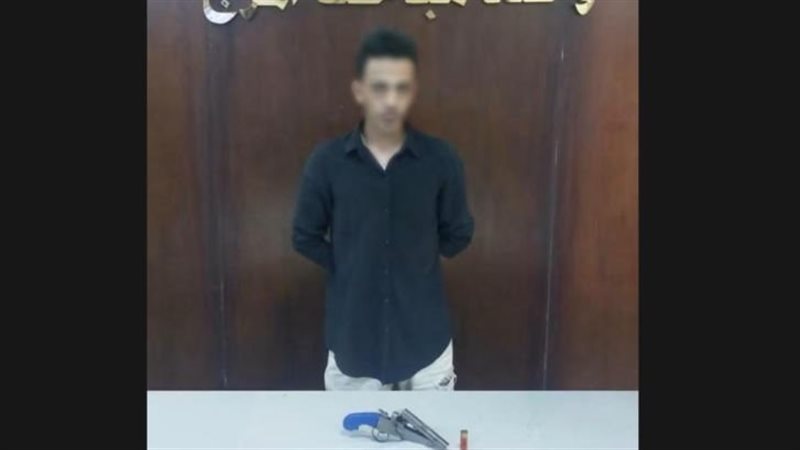 مباحث القاهرة تلقي القبض على متهمين بحوزتهما سلاح ناري بمنطق