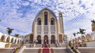 الكنيسة تعلن فتح باب التقديم بإكليريكية الأنبا رويس لعام 2026 / 2027