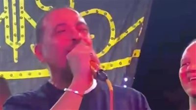 بالجلابية الصعيدية.. محمد نجاتي يحتفل بعيد ميلاده وسط أجواء تراثية في أسيوط