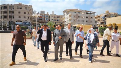 محافظ دمياط يتفقد مكتبة مصر العامة بدمياط الجديدة ويتابع الأنشطة الصيفية