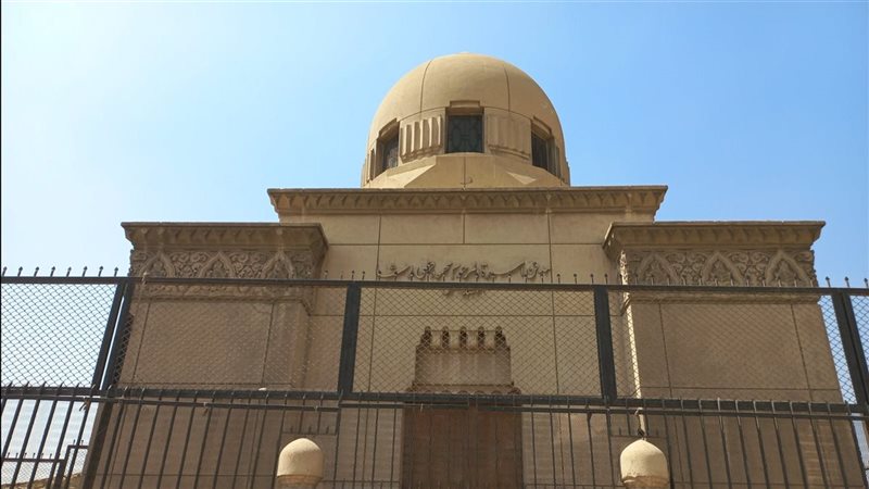 القبة المهددة بالإزالة