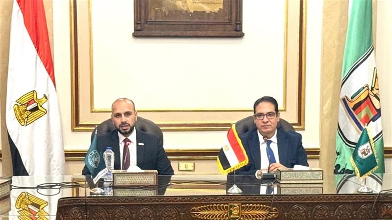 جامعة القاهرة 