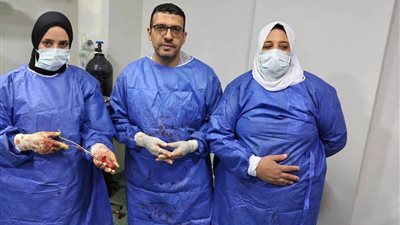 نجاح عمليتين معقدتين لاستئصال الرحم بمستشفى كفر البطيخ المركزي في دمياط