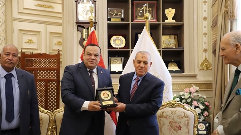 رئيس الهيئة الوطنية