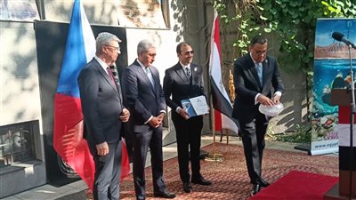 وزير السياحة والآثار يشارك في العيد الوطني لجمهورية مصر العربية 