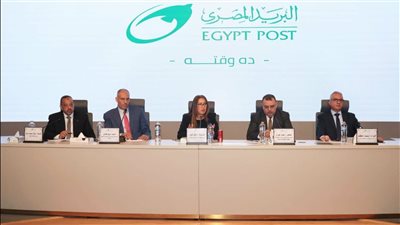 رئيس البريد: الحوار المباشر مع العاملين هو الطريق لتطوير الأداء وتحقيق العدالة