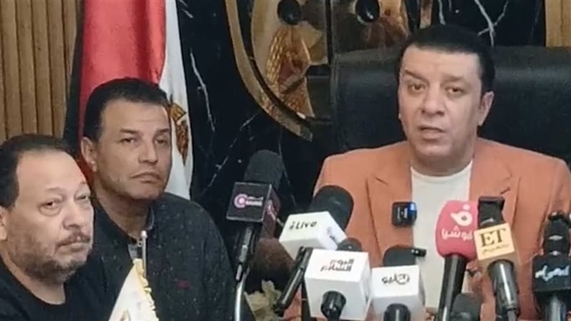 مصطفى كامل 