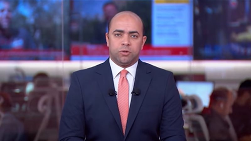 مذيع القاهرة الإخبارية