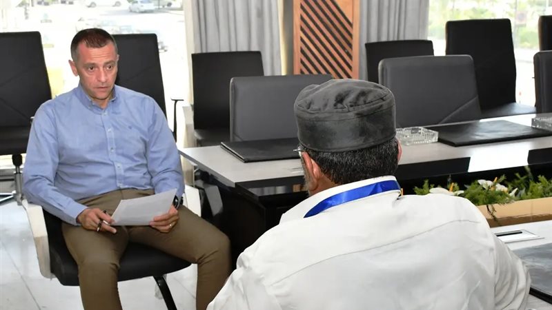 لقاء اليوم المفتوح