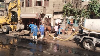 استجابة عاجلة تنهي أزمة طفح الصرف الصحي بمنطقة المثلث في حي الأربعين بالسويس 