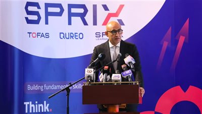 وزير التعليم وسفير اليابان في مصر يشهدون احتفالية تكريم الطلاب المتفوقين 