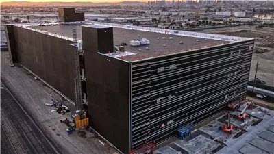 لماذا أثارت مراكز البيانات غضب في الشارع الأمريكي؟