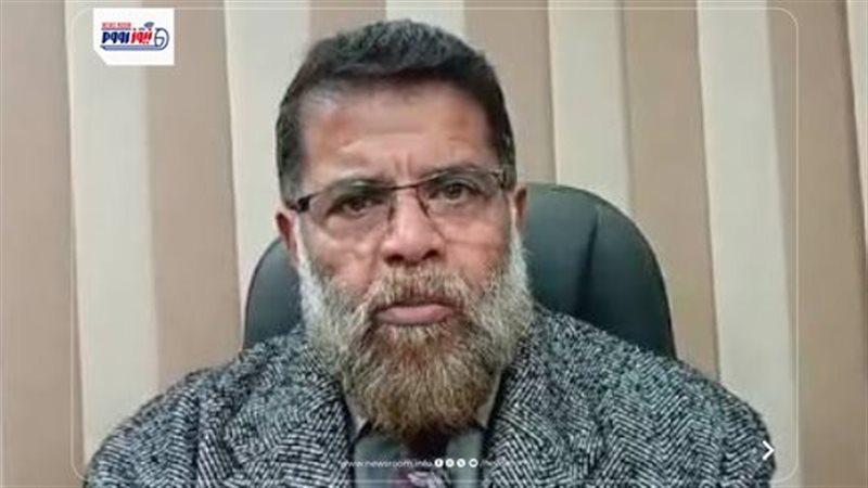الدكتور على سعد نقيب