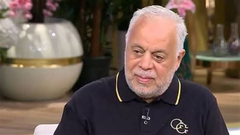 الدكتور اشرف زكي