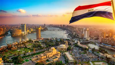 اقتصاد مصر يحافظ على النمو رغم رفع توقعات التضخم واستقرار الأداء المالي