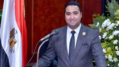 أستاذ قانون دولي: استضافة صحفي إسرائيلي على قناة مصرية تتجاوز الخطأ المهني|خاص