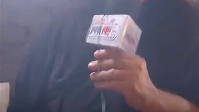 بعد القبض عليه أثناء جمع الخردة.. أسرة نجار الأثاث تروي مأساته بعد تراجع المهن