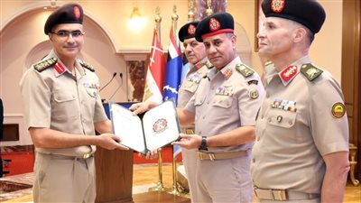 وزير الدفاع والإنتاج الحربي يشهد فعاليات اليوم العلمي للكلية الفنية العسكرية