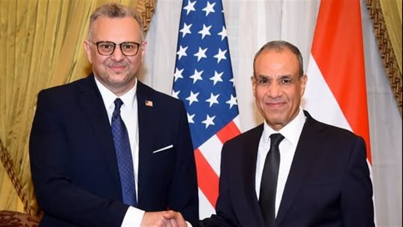 وزير الخارجية ومسعد