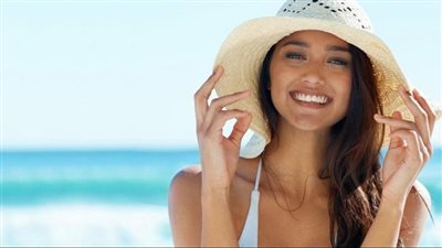 دليلك قبل البحر.. نصائح بسيطة تحافظ على بشرتك من التلف