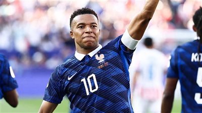 رسميًا.. الفرنسي مبابي يفوز بجائزة هداف كأس العالم 2026