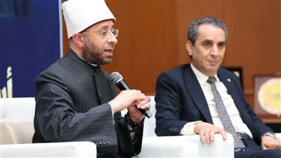 وزير الأوقاف يشارك في الصالون الثقافي بجامعة المنصورة