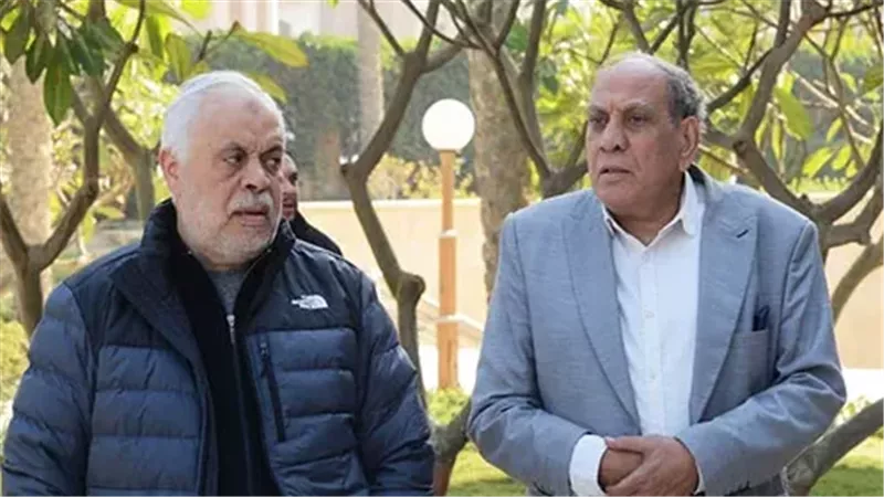 منير مكرم وأشرف زكي