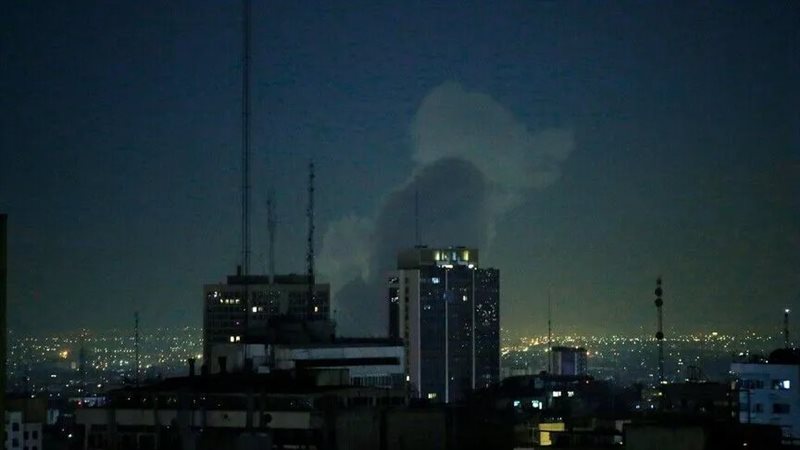 إيران 