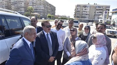 ممشى وكورنيش حضاري جديد باتجاه الملاحات بطول 6 كم وإنشاء جزيرة وسطى ببورفؤاد