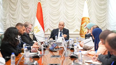 «العمل» والمنظمة الدولية يضعان خارطة طريق لـ«العمل اللائق» بمصر