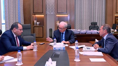 نائب رئيس الوزراء يتابع الاستعدادات النهائية لاكتمال تطوير 