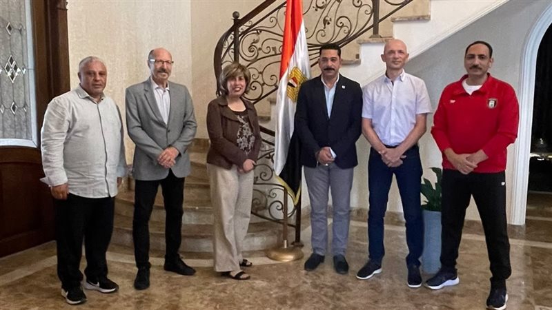 البعثة مع السفيرة
